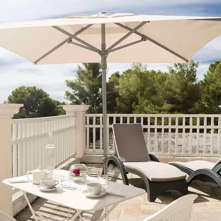 Hotell Grand Des Lecques; Bw Signature Collection