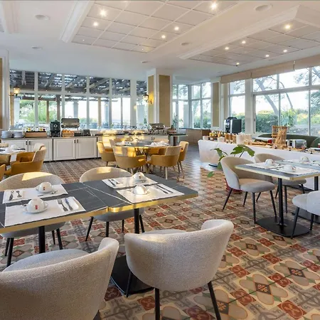 Hotel Grand Des Lecques; Bw Signature Collection 3*
