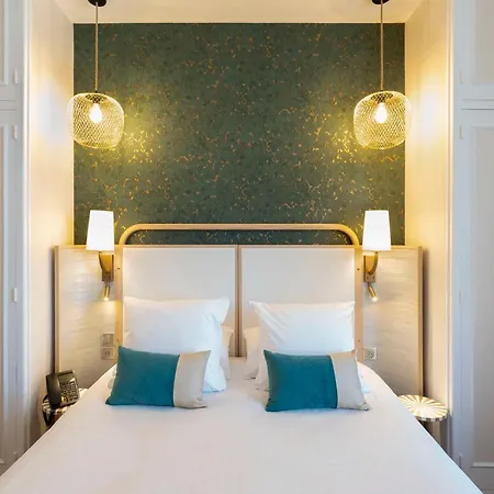 Grand Des Lecques; Bw Signature Collection Hotel