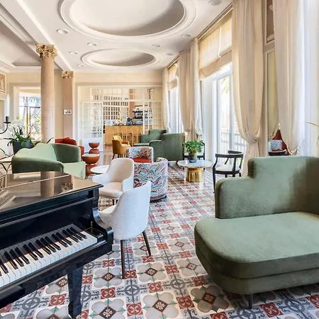 Hotell Grand Des Lecques; Bw Signature Collection